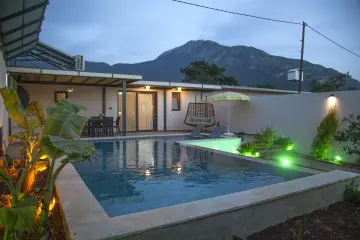 Secluded Honeymoon Villa in Hisarönü | Private Pool, Sleeps 2