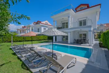 Zerova 1, a luxury 4+1 villa with a private pool in Koca Çalış.