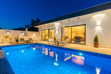 Villa Milid Kalkan - Honeymoon and Family Villa with Private Pool and Jacuzzi
