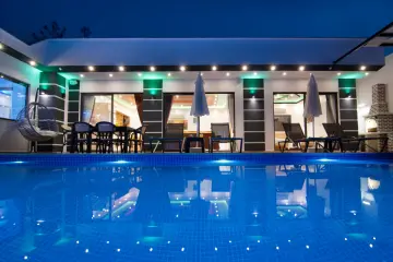 Luxury Villa with Heated Pool – Villa Anemon 4, Kalkan Islamlar