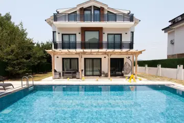 Villa Aria 2 – 8-Person Rental Villa with Private Pool in Hisarönü