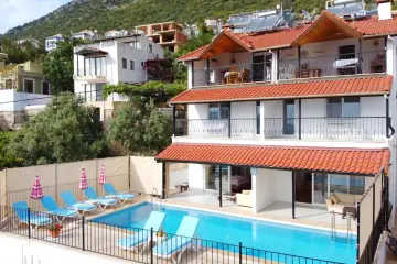 6-Bedroom Guesthouse Villa for Rent with Sea View in Kalkan Kördere
