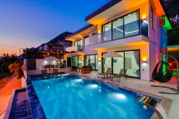 Villa Azra Gül, Kaş Bezirgan, 9-Person Villa with Jacuzzi