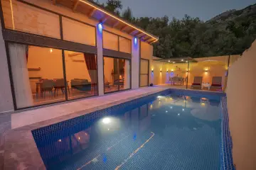 Conservative Honeymoon Villa with Private Pool | Villa Hik