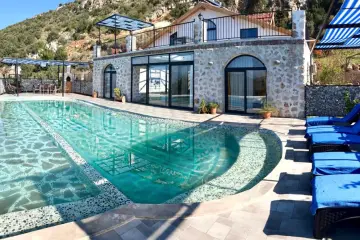 Villa Metehan Akbel – Luxurious Secluded Villa with Heated Pool in Kalkan