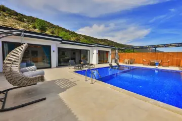 Villa Ela 1 – Private Luxury Holiday Villa with Pool & Jacuzzi in Kalkan