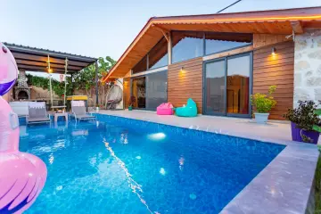 Villa Softs Sarıbelen | Luxury Villa for Honeymooners & Conservative Families