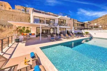 Luxury Villa in Kalkan with Breathtaking Views – Villa İmperial