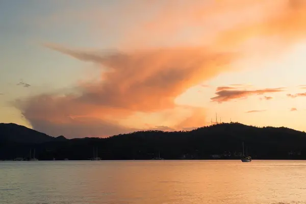 Fethiye Gün Batımı Özel Yat Turu | Fethiye Günlük Tekne Turu