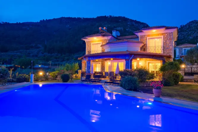 Villa Karandjo | Doğa İçinde 3+1 Özel Havuzlu Villa