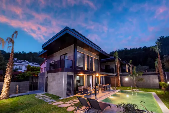 Göcek Denize 500m Özel Havuzlu Villa | 8 Kişilik Villa Diamond Port 3