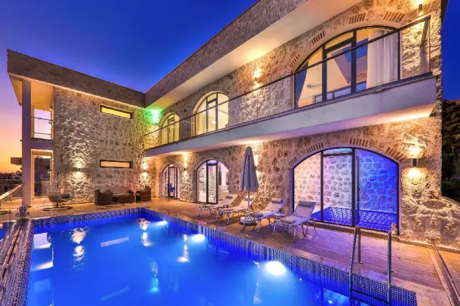 Kalkan İslamlar 8 Kişilik Isıtmalı Havuzlu Villa | Villa Slim 10