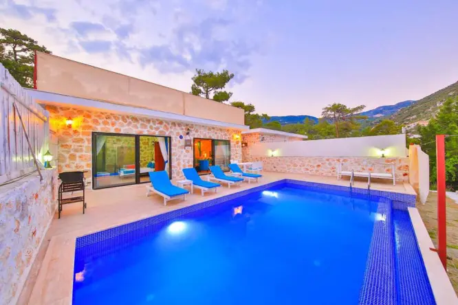 Villa Stone 1 - Kalkan İslamlar'da Jakuzili Lüks Tatil Villası